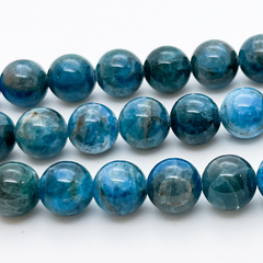 Апатит бусины, диаметр 10,2-10,4 мм, цена за 9 шт (1/4 нити)