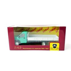 GAZ GAZon Next C41R13 flatbed truck Nash Avtoprom 1:43
