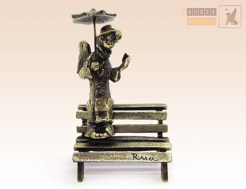 фигурка Петербургский ангел на скамейке большой