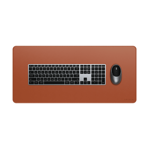Коврик для мыши Satechi Vegan-Leather Premium Desk Mat для мыши и клавиатуры,  коричневый Коврик для мыши Satechi Vegan-Leather Premium Desk Mat для мыши и клавиатуры,  коричневый