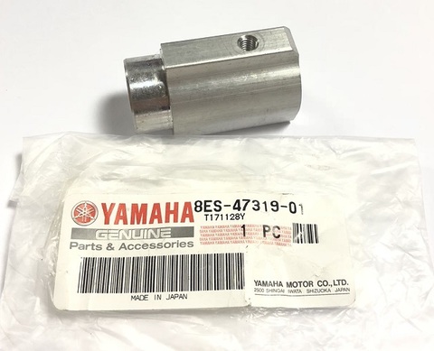 Крепление ролика Yamaha 8ES473190100