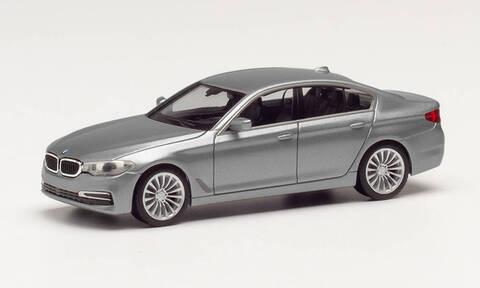 Автомобиль BMW 3er, mineralgrau металлик