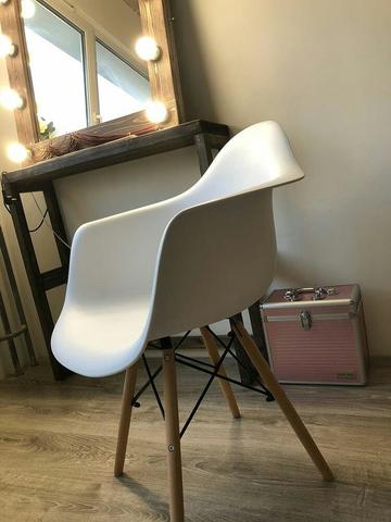 Интерьерное дизайнерское стул-кресло Eames DAW Wood Mold