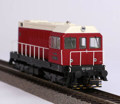 Тепловоз BR 107 DR IV со звуком + декодер PluX22