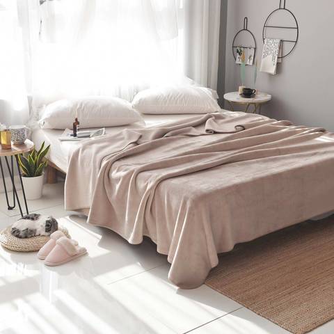 Покрывало 160х220 Sofi De MarkO София бежевое