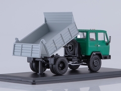 KAZ-MMZ-4502 tipper green-gray 1:43 Start Scale Models (SSM)