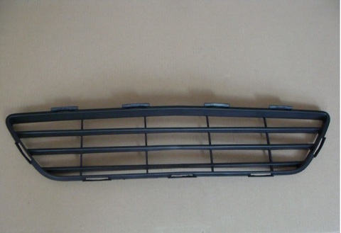 решетка бампера средняя Geely MK  1018006115-01