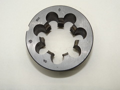 Плашка М42х4,5 (основной шаг) 6h d=75мм