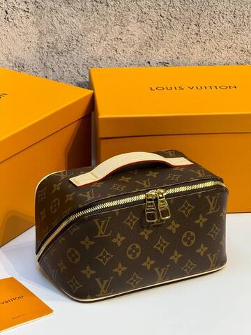 Несессер Louis Vuitton Toiletry Bag 2 Compartments Monogram коричневый