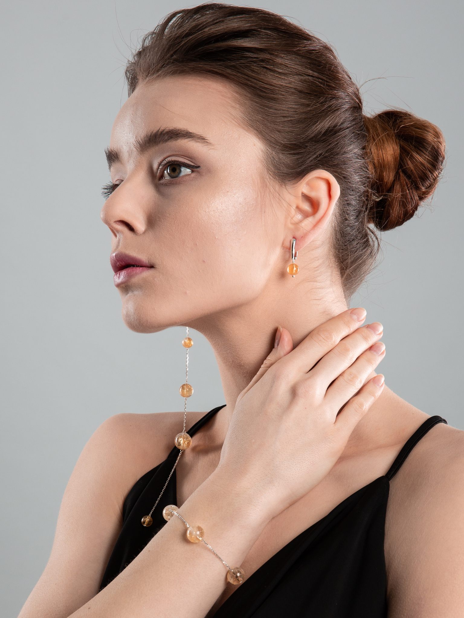 Серебряный браслет из цитрина