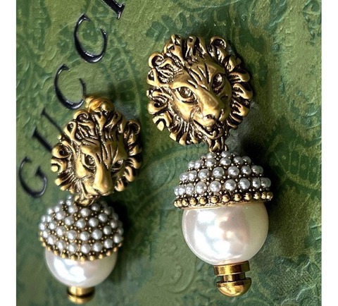 28414 - Серьги-пусеты львы GUCCI с подвесками (цвет бронза)