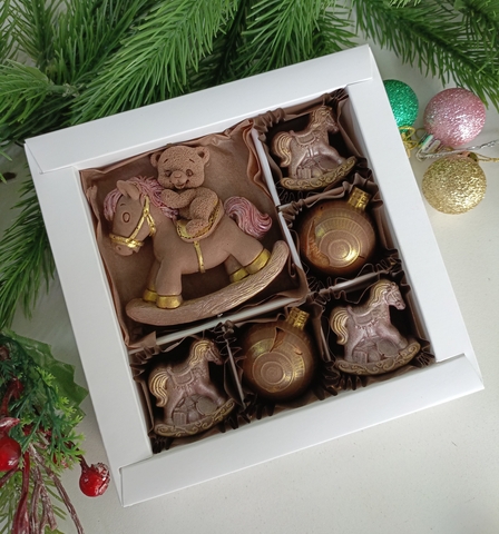 Шоколадный набор с лошадкой и мишкой