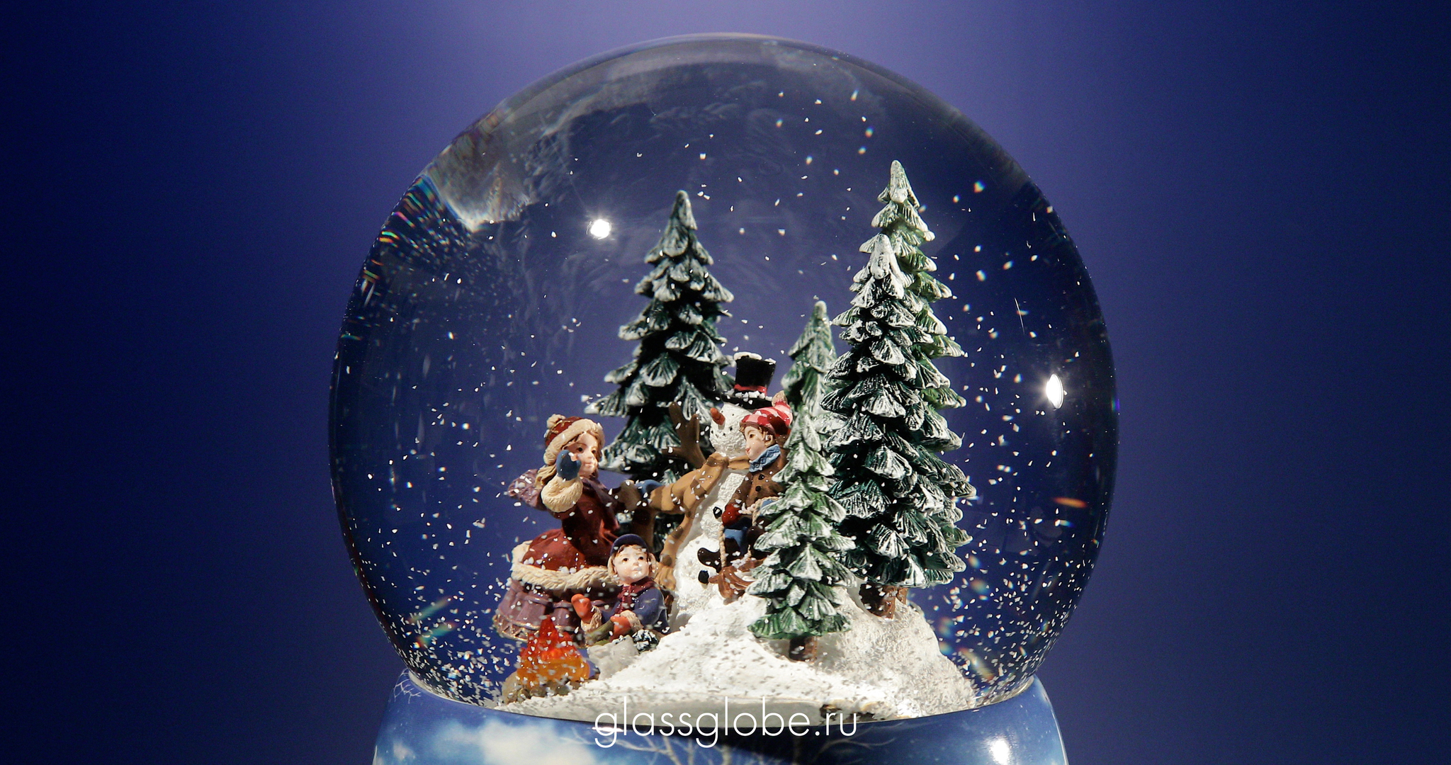 Новогодний шар со снегом - проектор (светильник) цветомузыка - Описание: