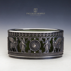 Вазочка "Ассирия". Зелёный нефрит.