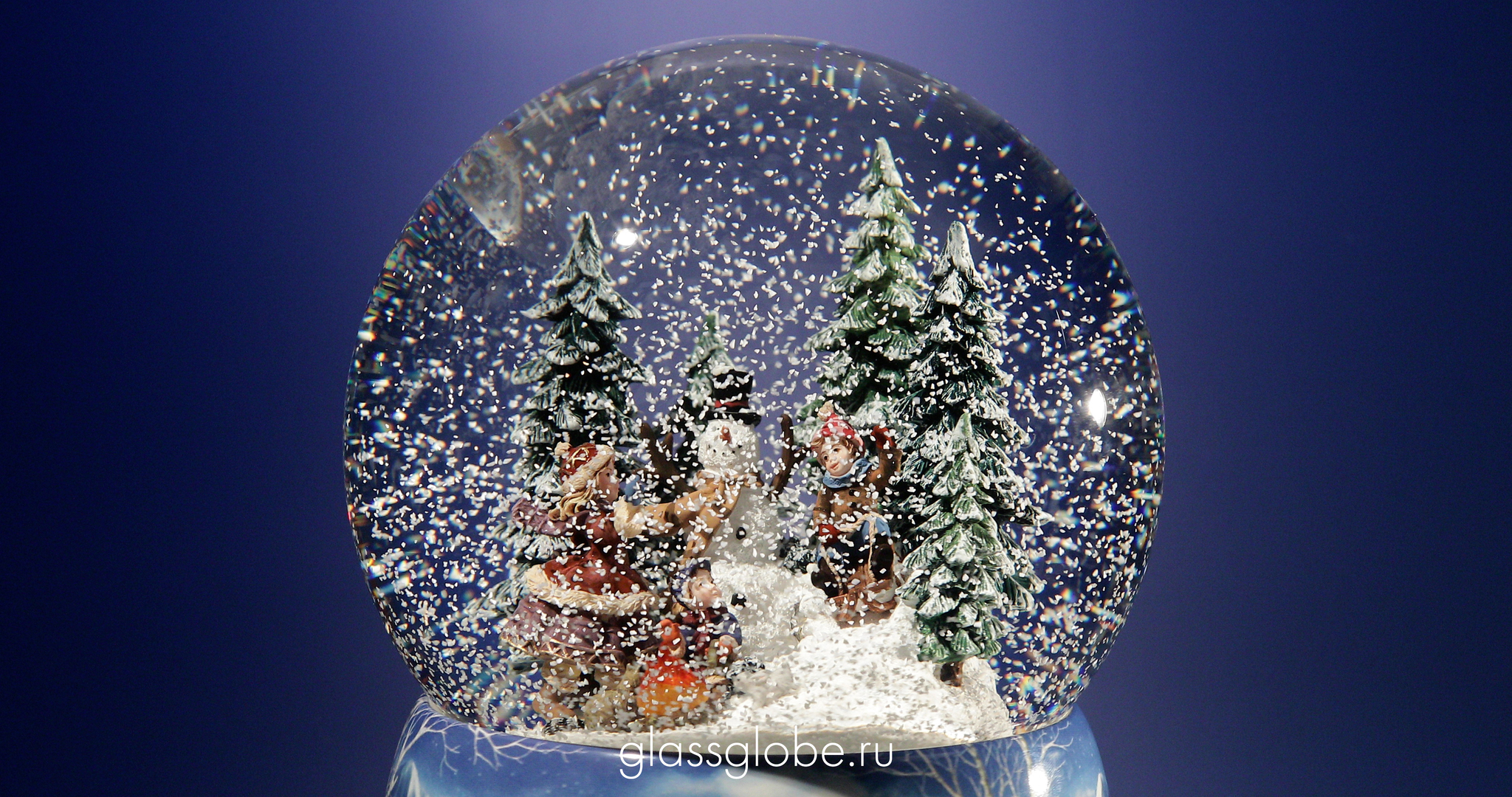 Стеклянный шар со снегом Рождественские Сани со Снеговиком 9*8 см (Sigro)