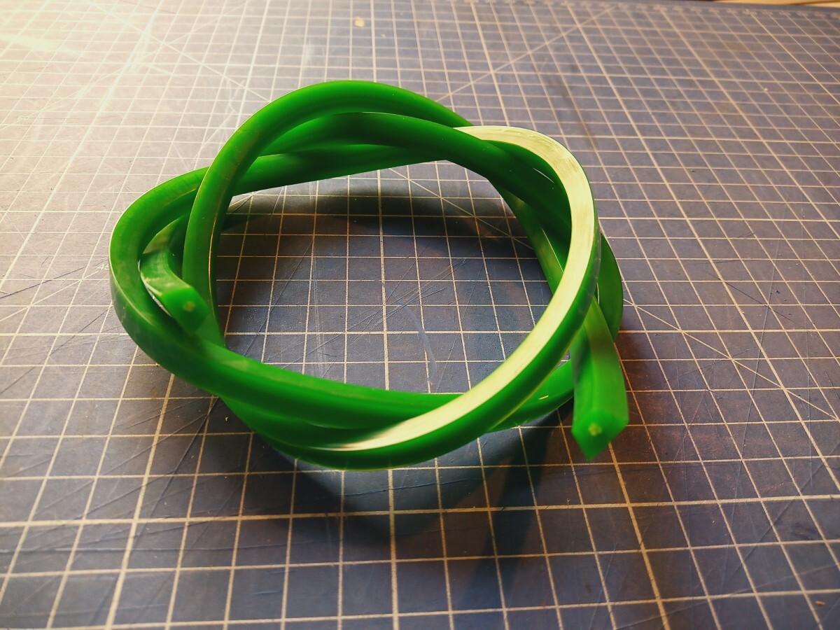 Ремень клиновой полиуретановый UNITED PARTS армированный Тип Z (0) 10мм