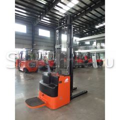 Штабелер самоходный CTQN 10-16