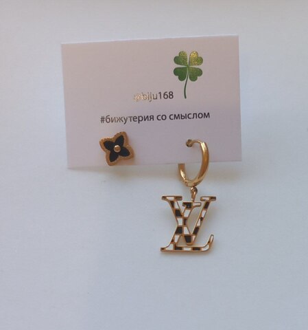 Серьги LV асимметрия золото