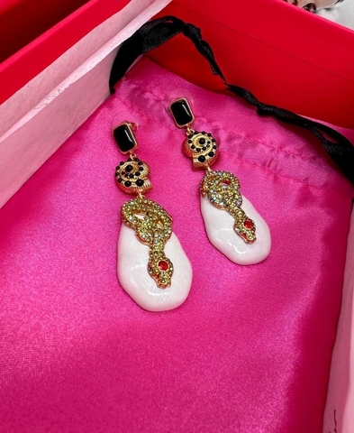 73137- Серьги длинные SERPENTI style by Schiaparelli с подвесками lux