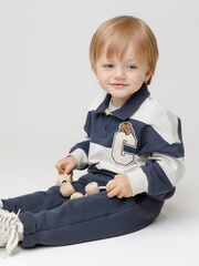 джемпер  для мальчика  КР 302898/св.бежевый,тем.синий,полоска к572