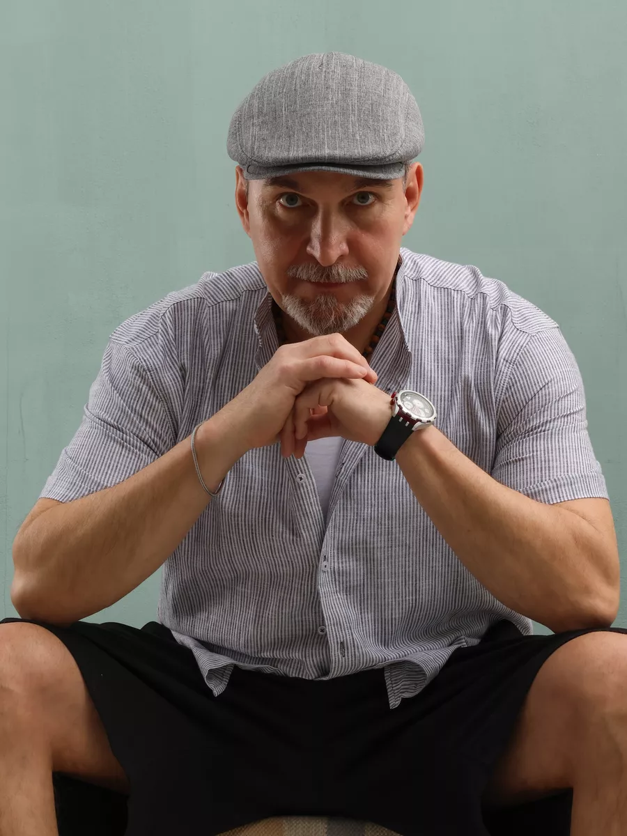 Классическая кепка реглан