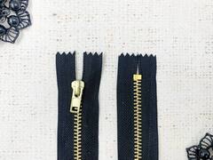 Молнии джинсовые, Т4, автомат, 18 см, чёрный/золото