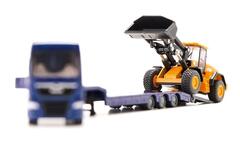 Грузовик MAN с фронтальным погрузчиком JCB