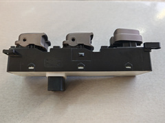 БЛОК УПРАВЛЕНИЯ СТЕКЛОПОДЪЁМНИКАМИ ЛЕВ SONATA NF 2008- HYUNDAI