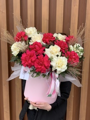 Шляпная коробка Клубника со сливками