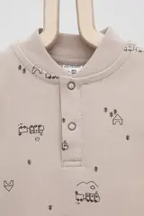 полукомбинезон для новорожденных  К 6527/игрушечные паровозики на кремовом