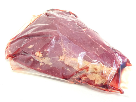 Мякоть лопатки из мраморной говядины, 600г, ВУ, ПОРЦ, ROSSO -з