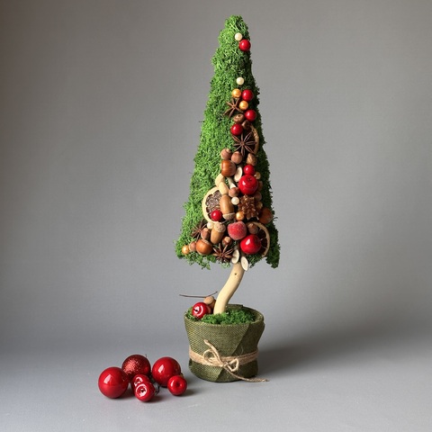 «Сказка у печки» - новогодняя композиция с дизайнерской ёлочкой