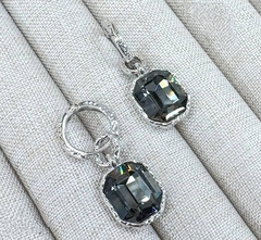 Серьги конго с прямоугольными подвесками из кристаллов