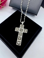 63162-kole-cepochka-s-podveskoj-krest-v-stilistike-chrome-hearts