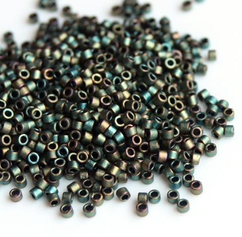 DB-0324 Metallic Matte Iris Patina