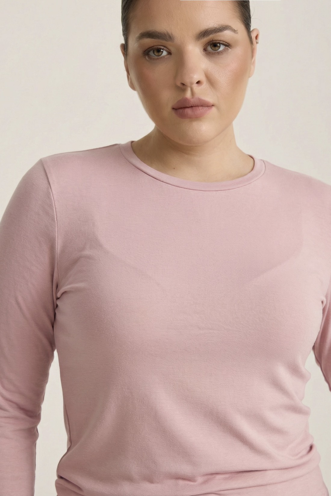 Лонгслив из вискозы, пудровый