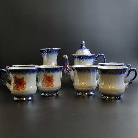 Набор из советской керамики Чайник заварочный, 6 чайных чашек и ваза для цветов (8 предметов), деколь, перламутр, винтаж СССР 1970-1991 гг