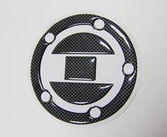 Наклейка на крышку бака Suzuki