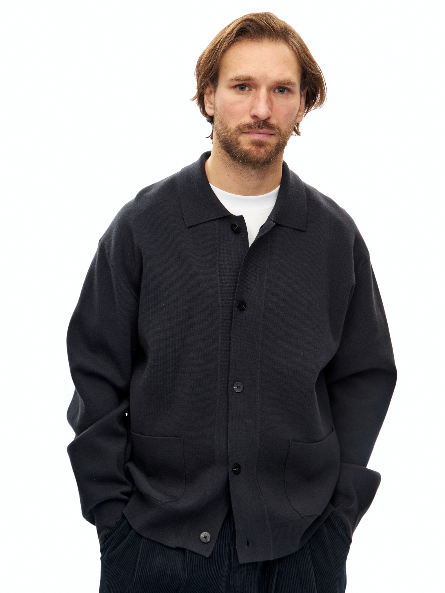 Темно-синий шерстяной кардиган Laine Premium