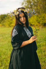 Ванда. Платье льняное миди с вышивкой в этностиле PL-421196