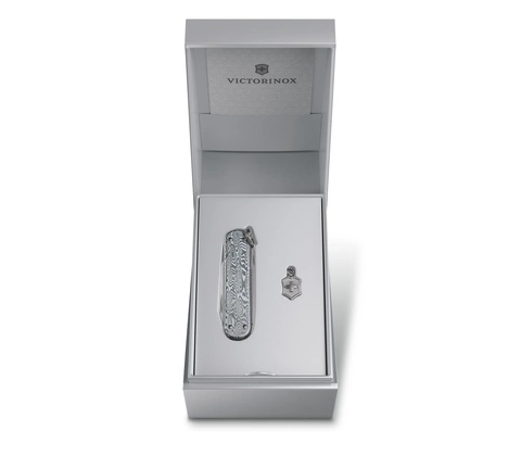 Нож-брелок Victorinox Classic CD Brilliant Damast, 58 mm, Silver (0.6221.34)