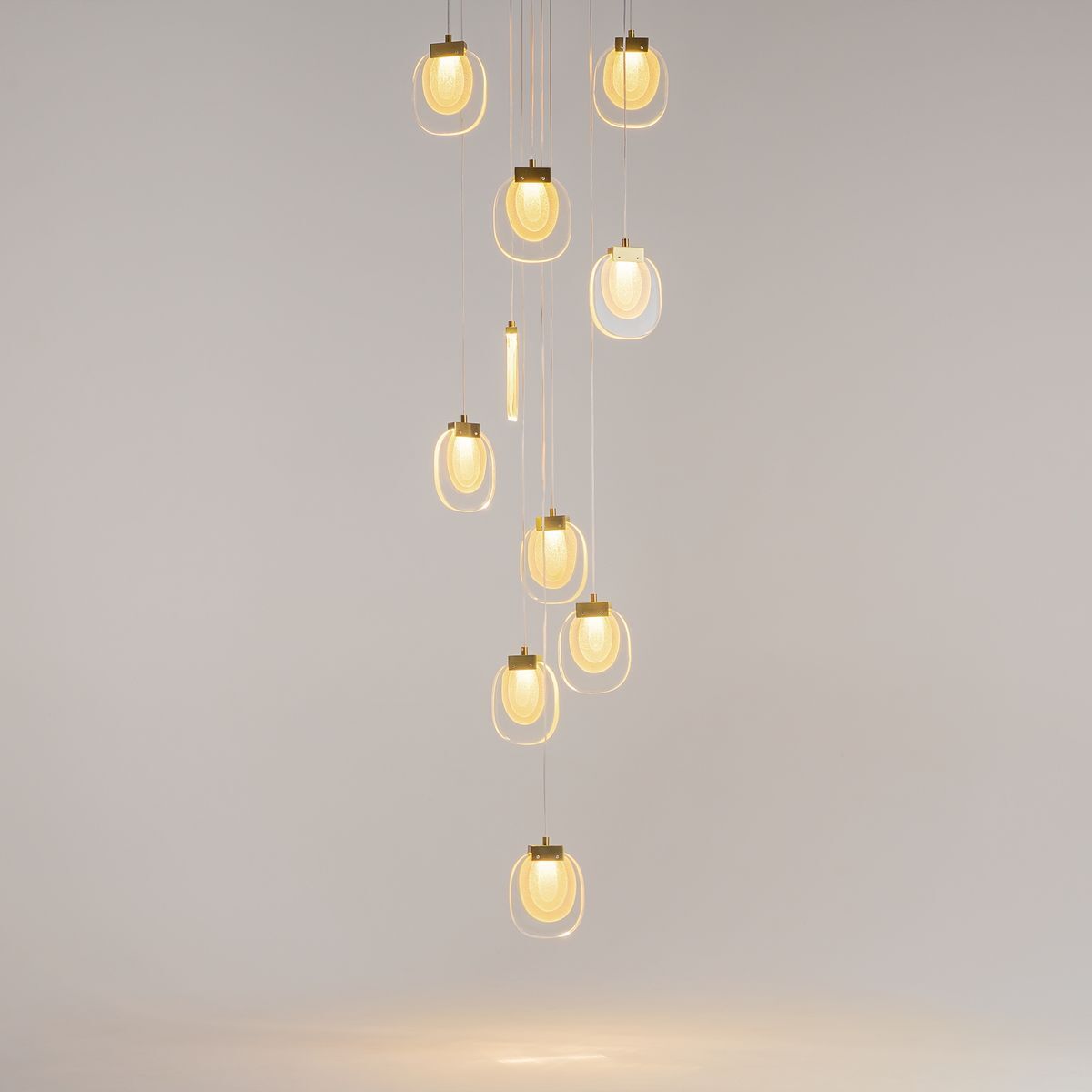 Подвесной светодиодный светильник Maytoni Modern Biology MOD367PL-L30BBSK