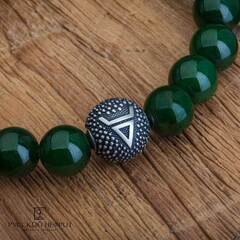 Бусина Велес из серебра.