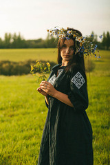 Ванда. Платье льняное миди с вышивкой в этностиле PL-421196