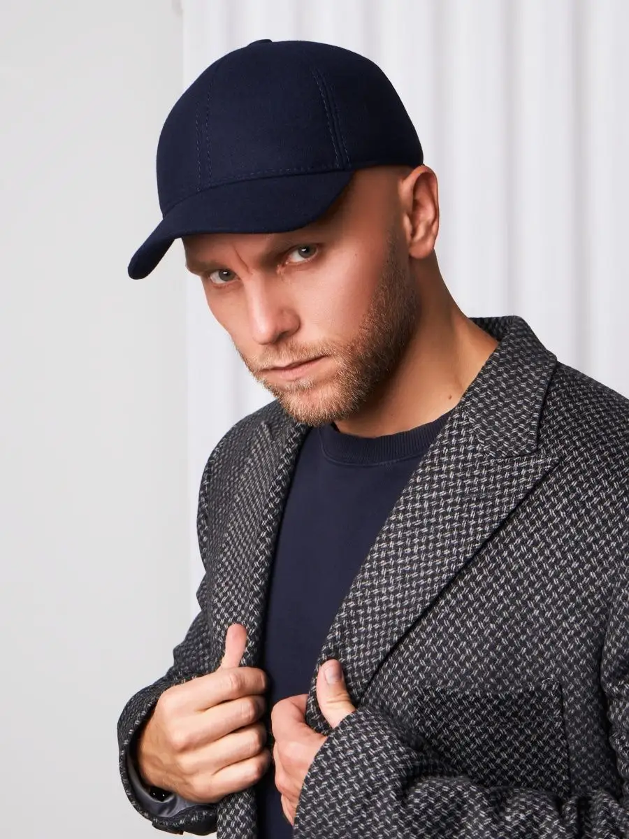 Кепка утепленная с ушками драповая