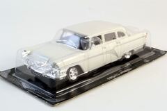 GAZ-13 Seagull 1959 white 1:43 DeAgostini Auto Legends USSR #268