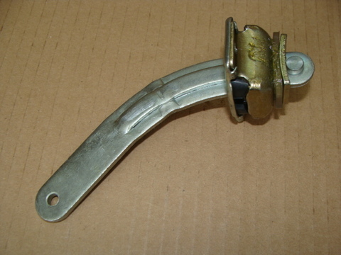 Ограничитель открывания задней двери УАЗ-Патриот