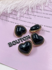 Пуговицы Сердце черные золото