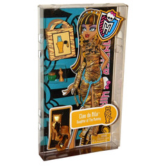 Набор одежды 2012 для Клео де Нил