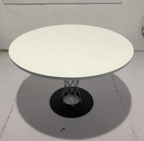 стол Isamu Noguchi Cyclone